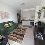 Апартаменты Bilocale Con Terrazzo E Box Auto Su Richiesta *