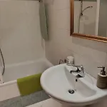 Bilocale Con Terrazzo E Box Auto Su Richiesta Lägenhet Como