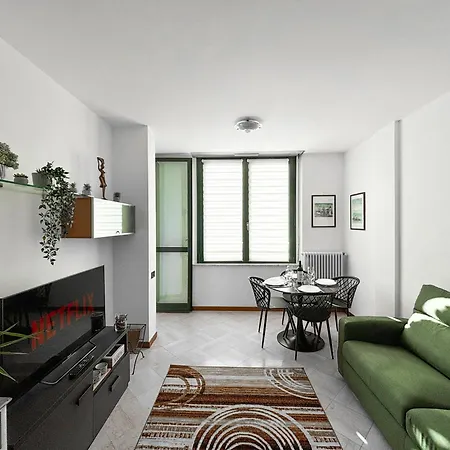 Bilocale Con Terrazzo E Box Auto Su Richiesta Lejlighed Como
