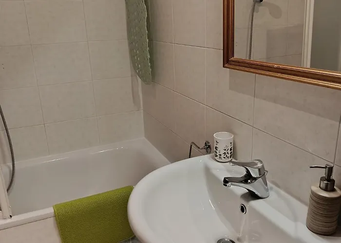 Bilocale Con Terrazzo E Box Auto Su Richiesta Lejlighed Como